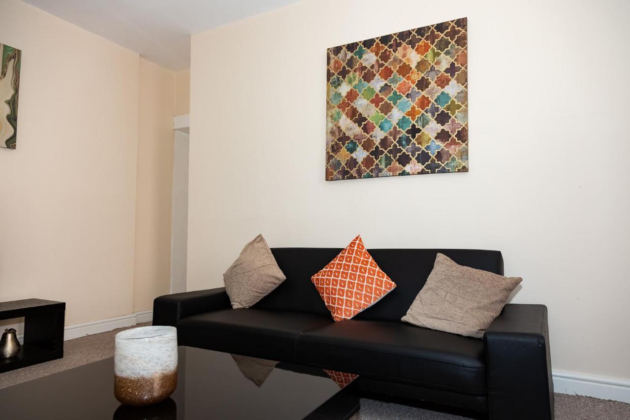 Alexander Apartments Rooms 2 South Shields Bagian luar foto