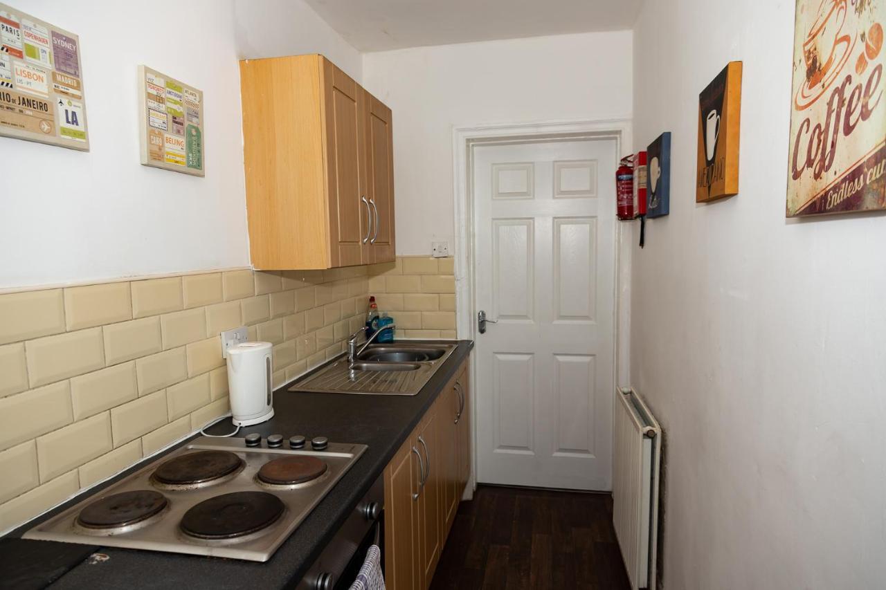 Alexander Apartments Rooms 2 South Shields Bagian luar foto