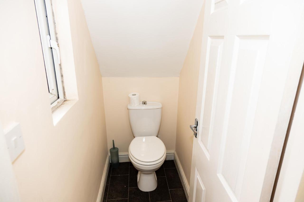 Alexander Apartments Rooms 2 South Shields Bagian luar foto